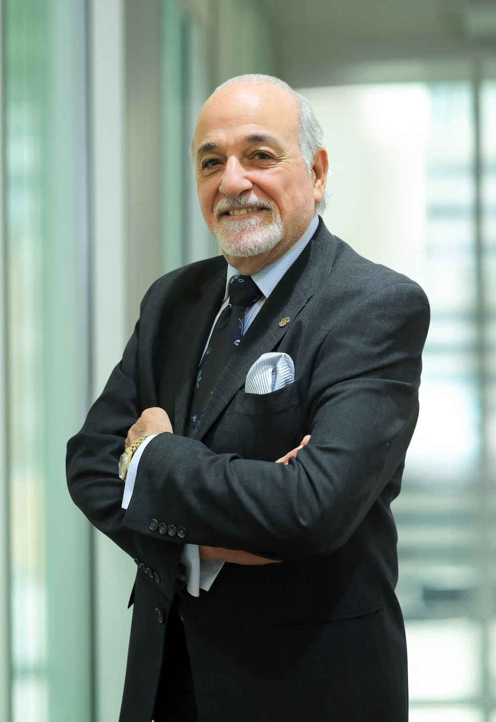 Dr. Georges Maurice​